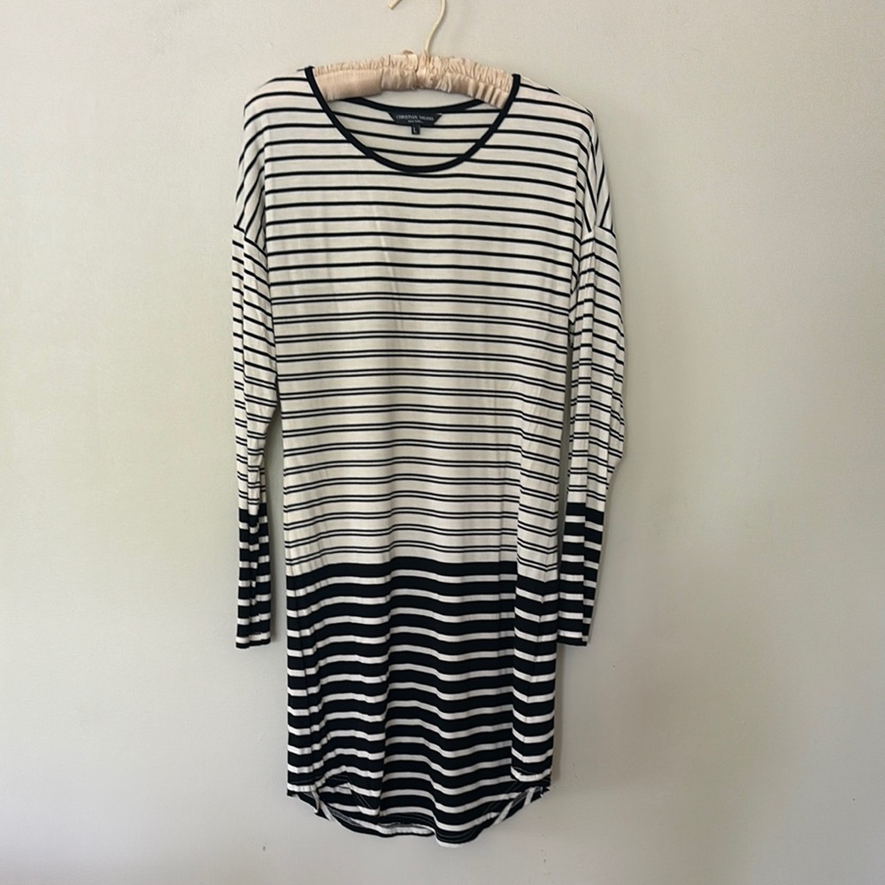 Christian Siriano Striped Black/White Dress Sz L Super Soft NWOT PERFECT